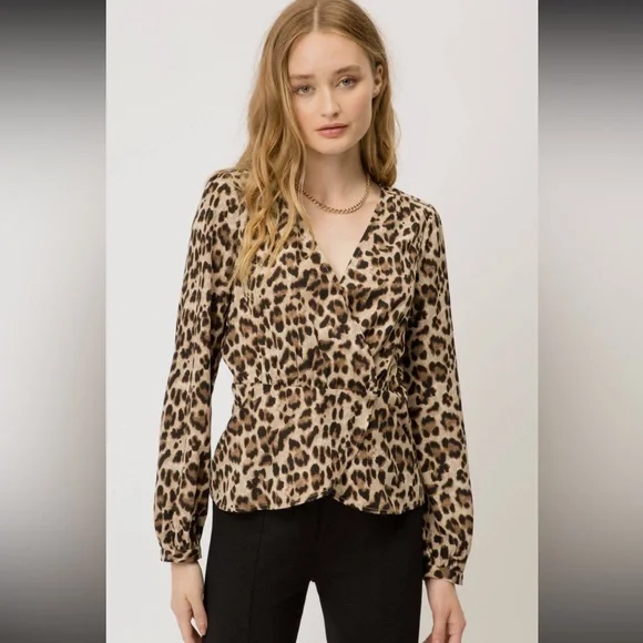 🆕Blouse Leopard Print Wrap Peplum Top S, M & L Available - Picture 7 of 8